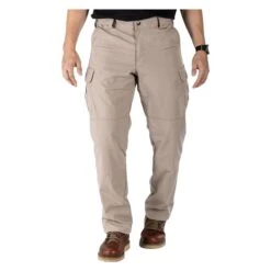 Clothing Store 30 Clothing Store -Clothing Store 1 650 511 stryke pants khaki1