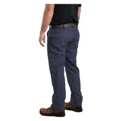 Men's Berne Workwear Flame Resistant Ripstop Cargo Pants -Clothing Store 1 650 berne workwear flame resistant ripstop cargo pants navy