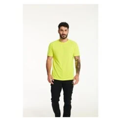 Men's CAT Coolmax T-Shirt -Clothing Store 7 650 cat coolmax t shirt hi vis yellow
